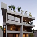 Ignacia Apartments / Gonzalo Mardones Viviani Ignacia Apartments / Gonzalo Mardones Viviani © Nico Saieh