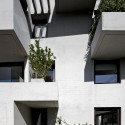 Ignacia Apartments / Gonzalo Mardones Viviani Ignacia Apartments / Gonzalo Mardones Viviani © Nico Saieh