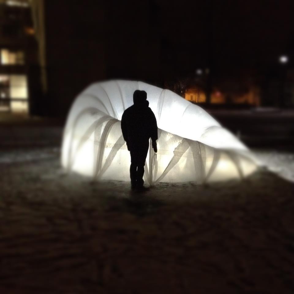 Fabricating Grounds: Ice Shelter Installation / Koepcke + Prado