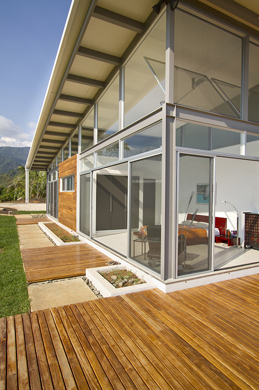 Mecano House / Juan Robles