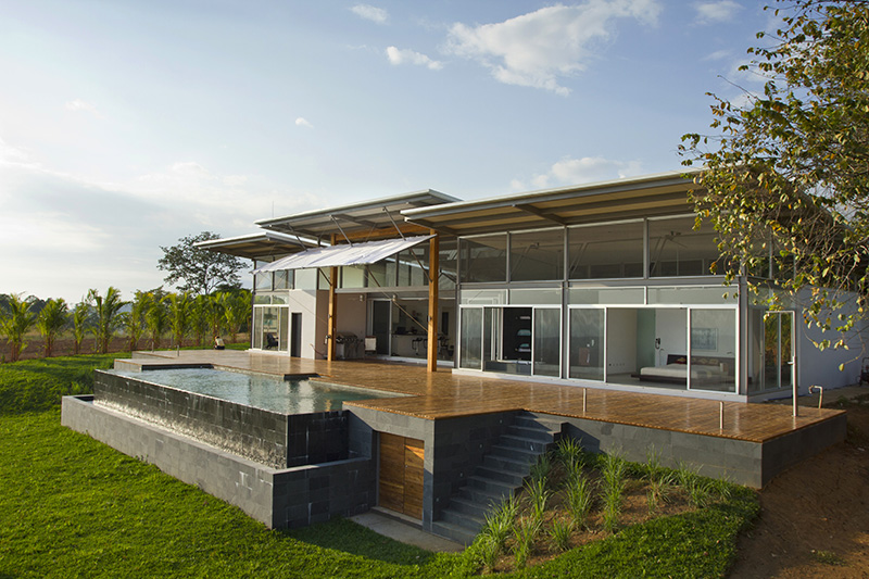 Mecano House / Juan Robles