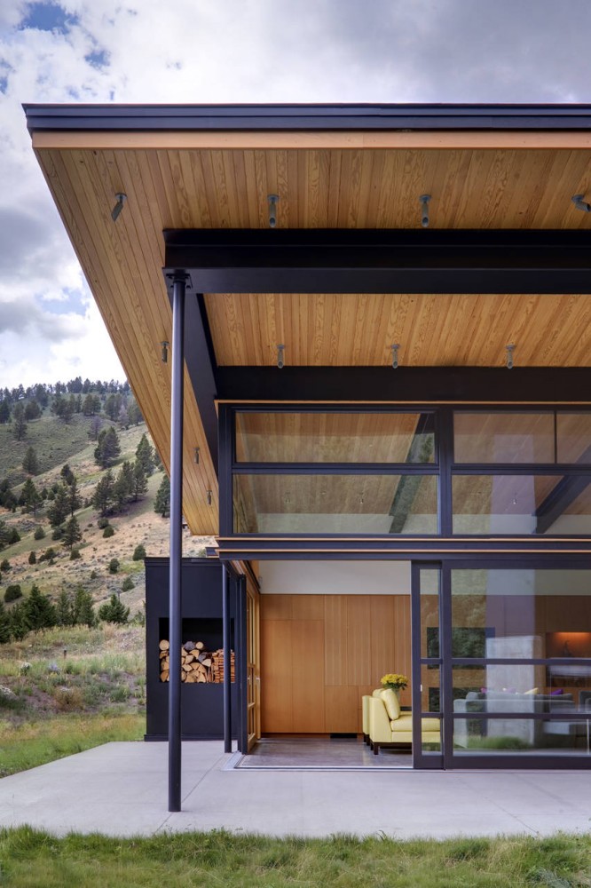 River Bank House / Balance Associates Architects