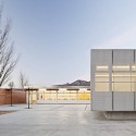 Roses IES Cap Norfeu Extension / Javier de las Heras Sol?​Bosch Tarrus Arquitectes © Adrià Goula