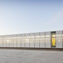 Roses IES Cap Norfeu Extension / Javier de las Heras Sol?​Bosch Tarrus Arquitectes © Adrià Goula