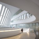 Stadshuis Nieuwegein / 3XN Stadshuis Nieuwegein / 3XN © Adam Mõrk