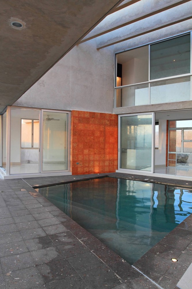 FI House / Punto Arquitectónico