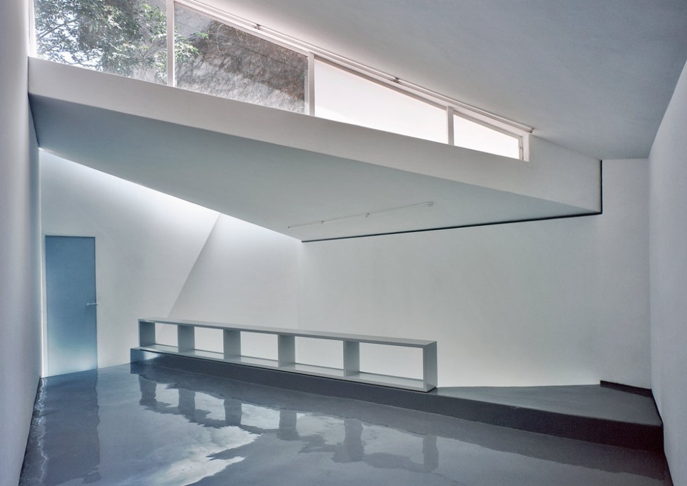 Mini-Studio / FRENTE arquitectura