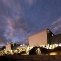 Trades North / JCY Architects And Urban Designers Trades North / JCY Architects And Urban Designers © Damien Hatton