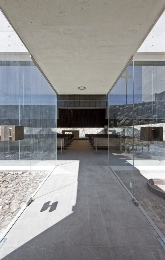 Capilla del Retiro / Undurraga Devés Arquitectos
