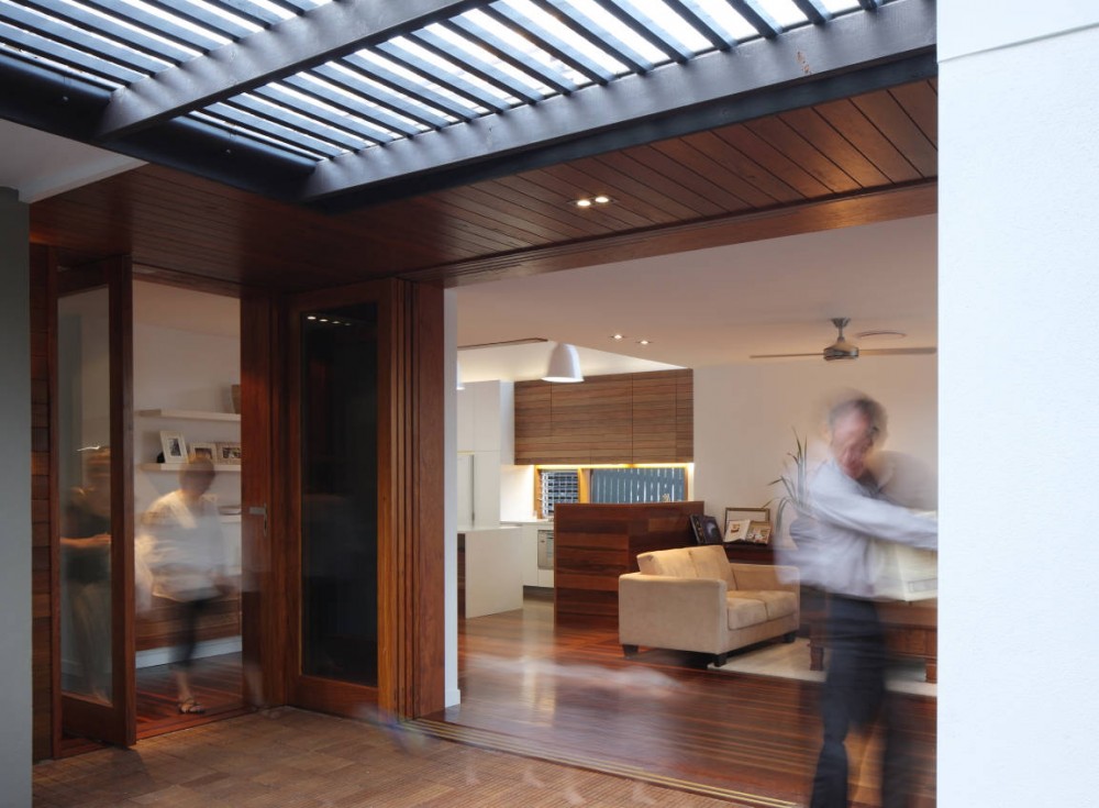 Mountford Road / Shaun Lockyer Architects