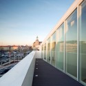 City Hall Harelbeke / Dehullu Architects City Hall Harelbeke / Dehullu Architects © Tim Van de Velde