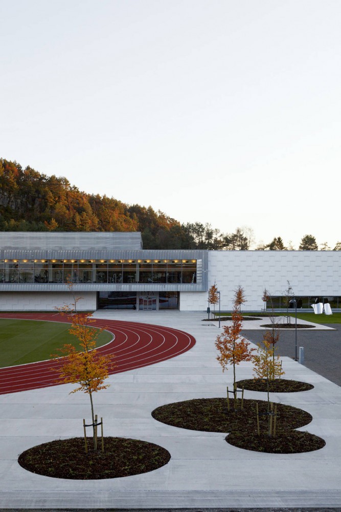 Naval Training Facilities / Longva Arkitekter