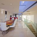 Portland Street Duplex / MPR Design Group © Brett Boardman