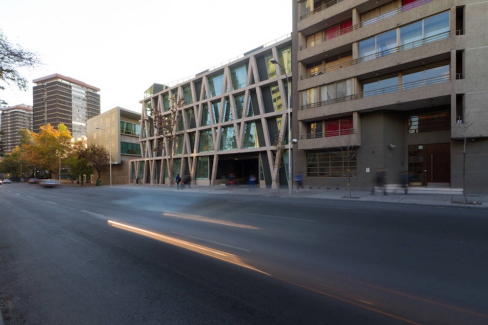 FEN Building / Marsino Arquitectos Asociados