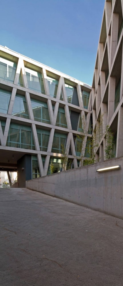 FEN Building / Marsino Arquitectos Asociados