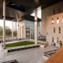 North Almagro Campus Building / Marsino Arquitectos Asociados North Almagro Campus Building / Marsino Arquitectos Asociados © Aryeh Kornfeld