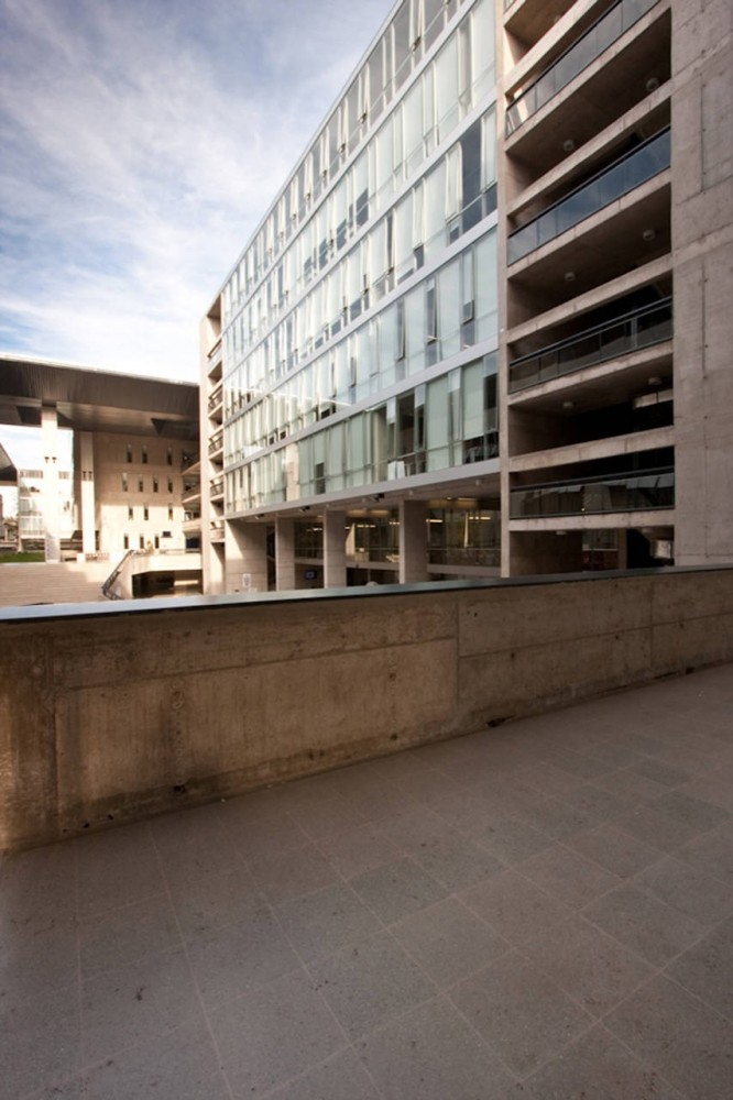 North Almagro Campus Building / Marsino Arquitectos Asociados