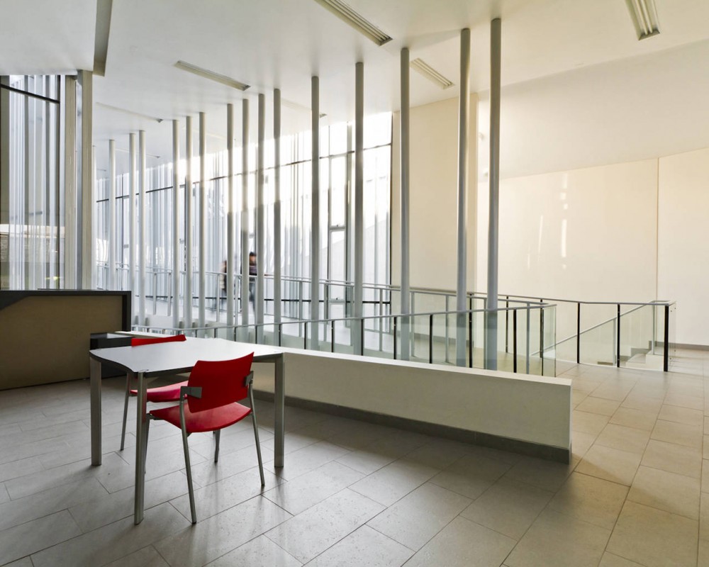 Independencia Public Library / Marsino Arquitectos Asociados
