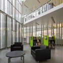 Independencia Public Library / Marsino Arquitectos Asociados Independencia Public Library / Marsino Arquitectos Asociados © Aryeh Kornfeld