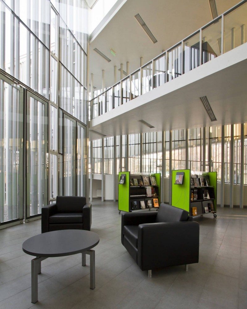 Independencia Public Library / Marsino Arquitectos Asociados