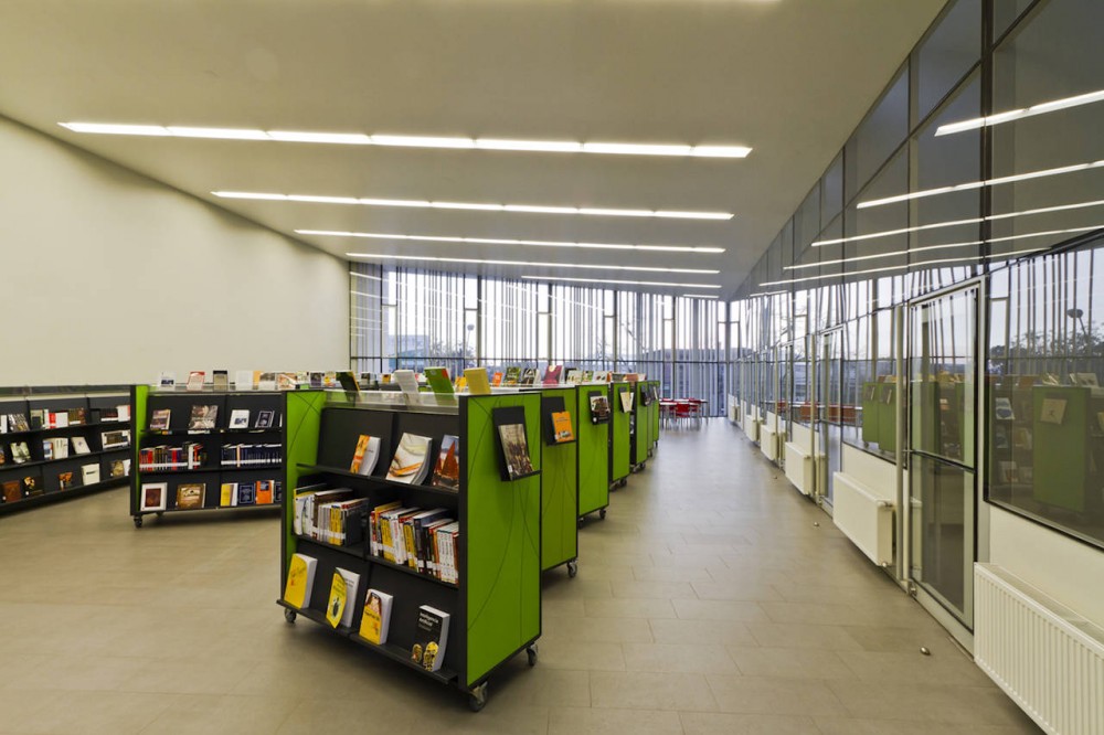 Independencia Public Library / Marsino Arquitectos Asociados
