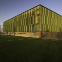 Terraustral Oeste School / Marsino Arquitectos Asociados © Aryeh Kornfeld