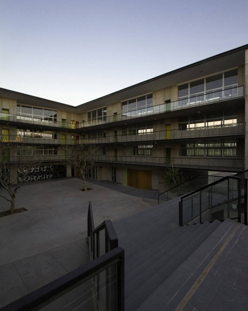 Terraustral Oeste School / Marsino Arquitectos Asociados