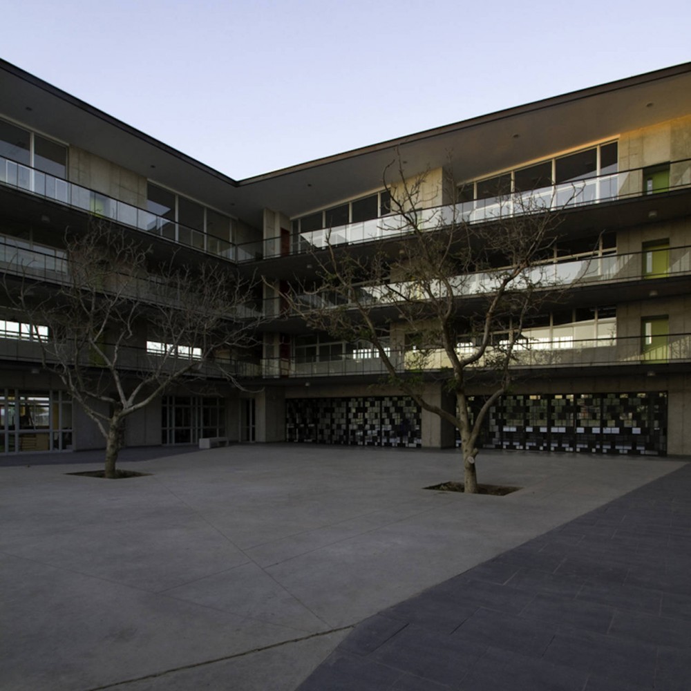 Terraustral Oeste School / Marsino Arquitectos Asociados