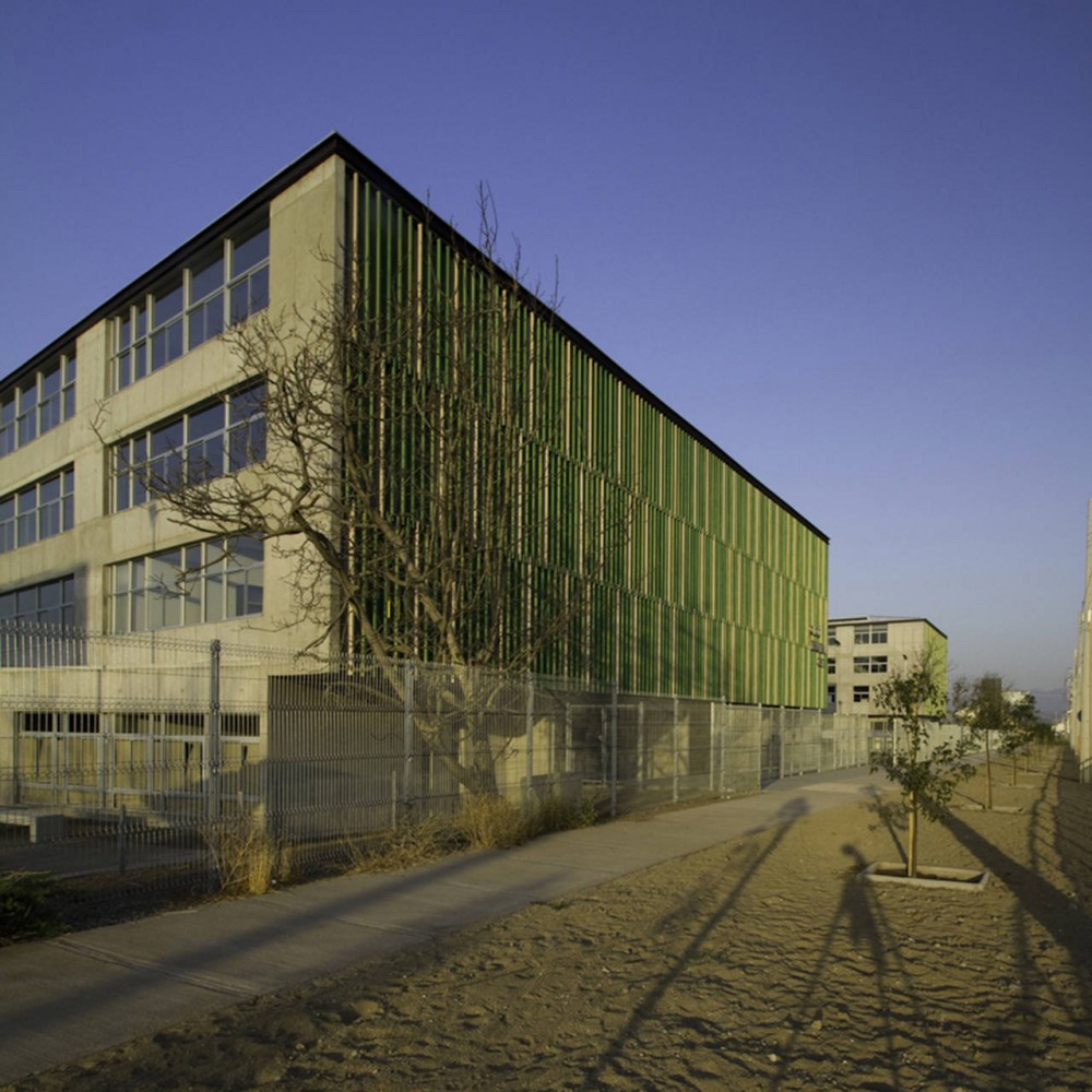 Terraustral Oeste School / Marsino Arquitectos Asociados