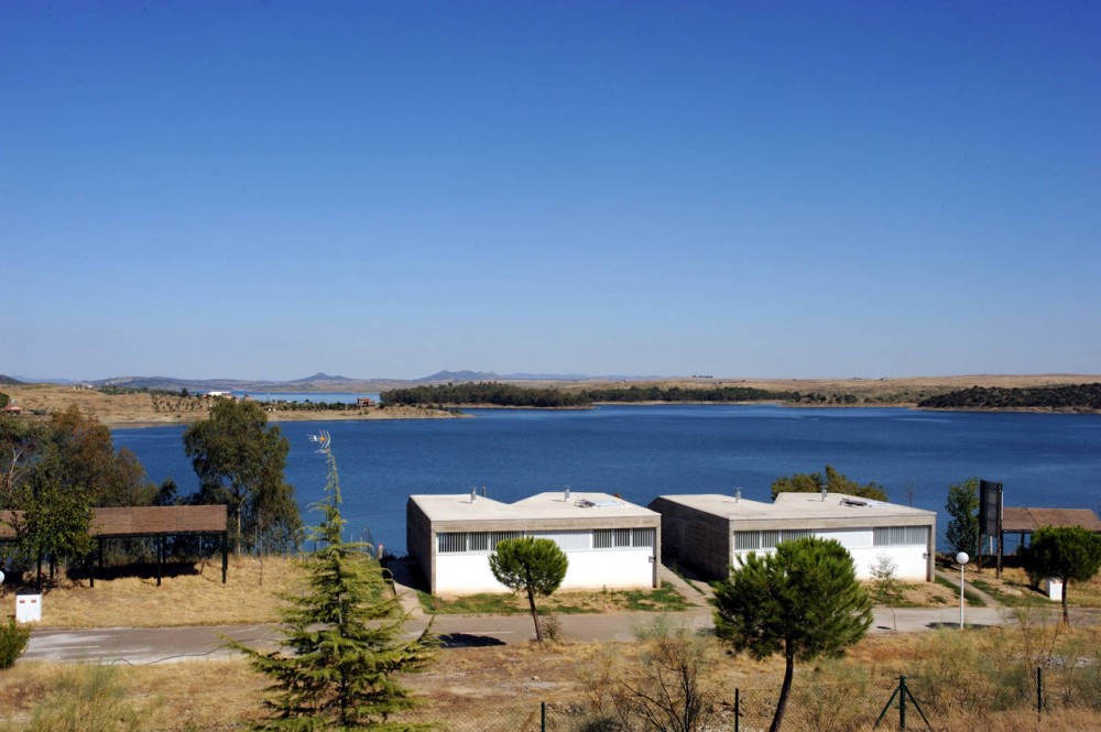 4 Bungalows / Estudio Arquitectura Hago
