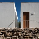 3 Houses 3 Sisters / Ines Cortesao, Jose Pedro Caetano 3 Houses 3 Sisters / Ines Cortesao, Jose Pedro Caetano © FG+SG