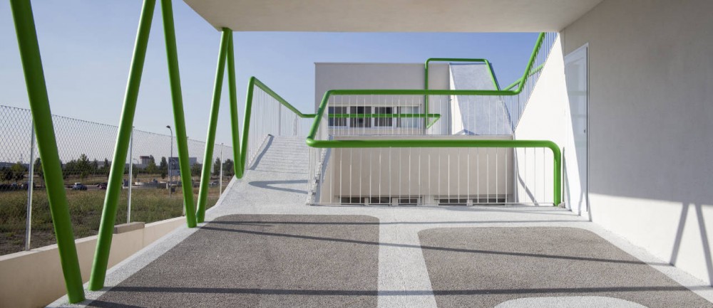 Syntes House in Pinto / dosmasuno arquitectos
