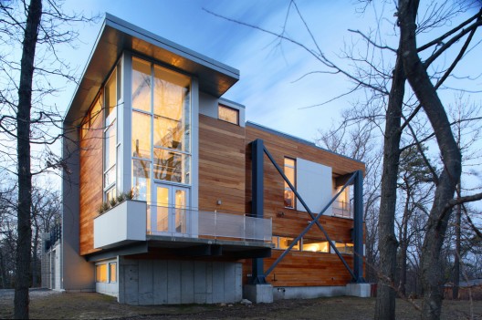 Big Dig House / Single Speed Design