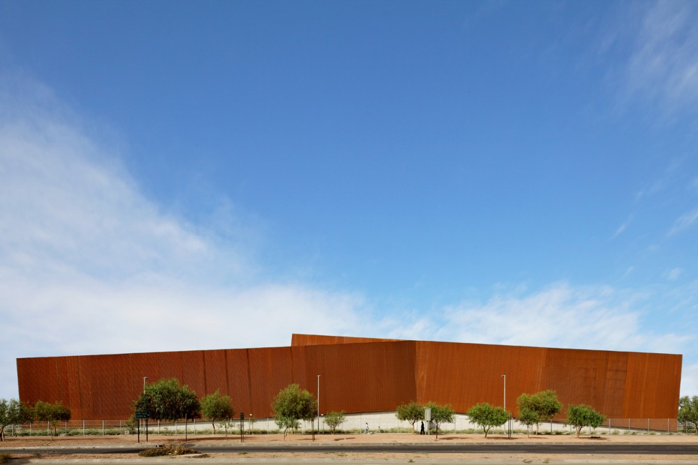 Ferreteria O´Higgins / GH+A | Guillermo Hevia