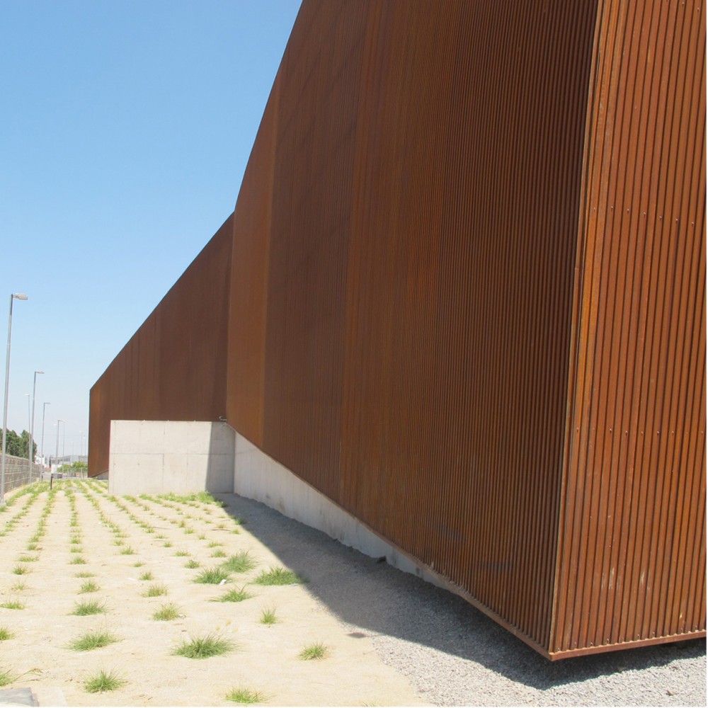 Ferreteria O´Higgins / GH+A | Guillermo Hevia