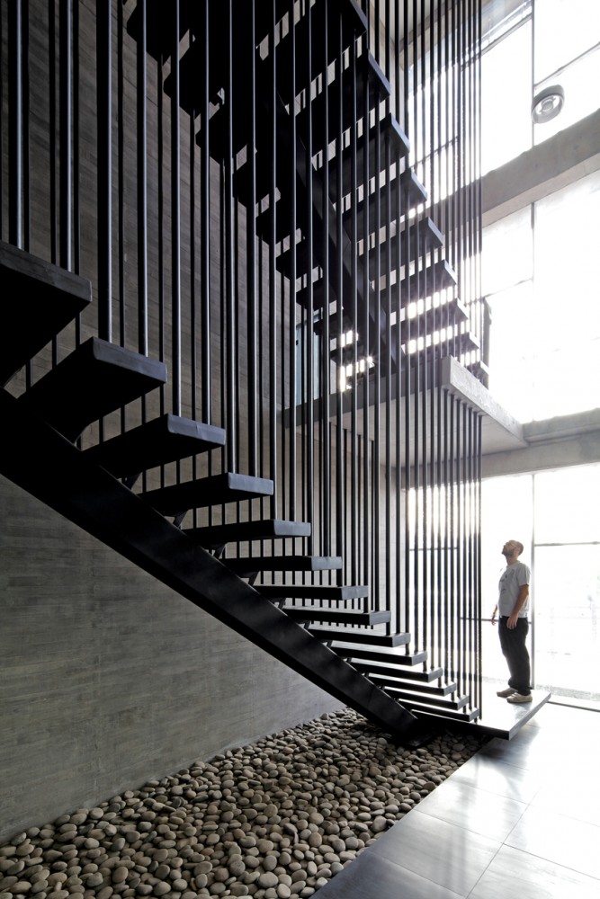 Ferreteria O´Higgins / GH+A | Guillermo Hevia