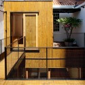 Renovation For A Two Storey House / Studio GGA Renovation For A Two Storey House / Studio GGA © Fran Parente