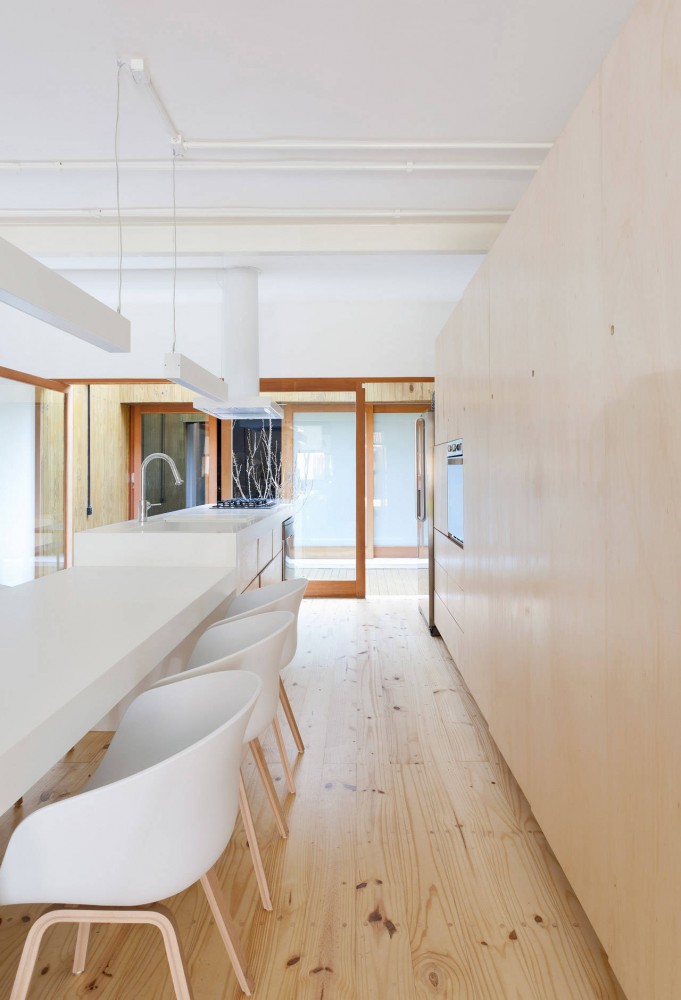 Renovation for a Two Storey House / Studio GGA
