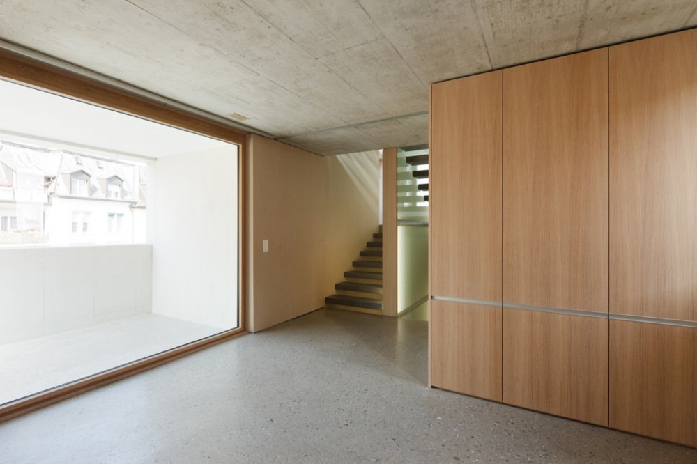Townhouse in Horgen / Moos Giuliani Herrmann Architekten