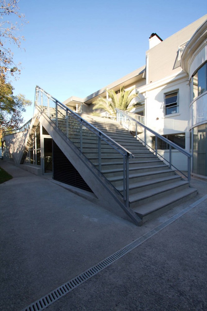 Tool Workshop Building / Marsino Arquitectos Asociados