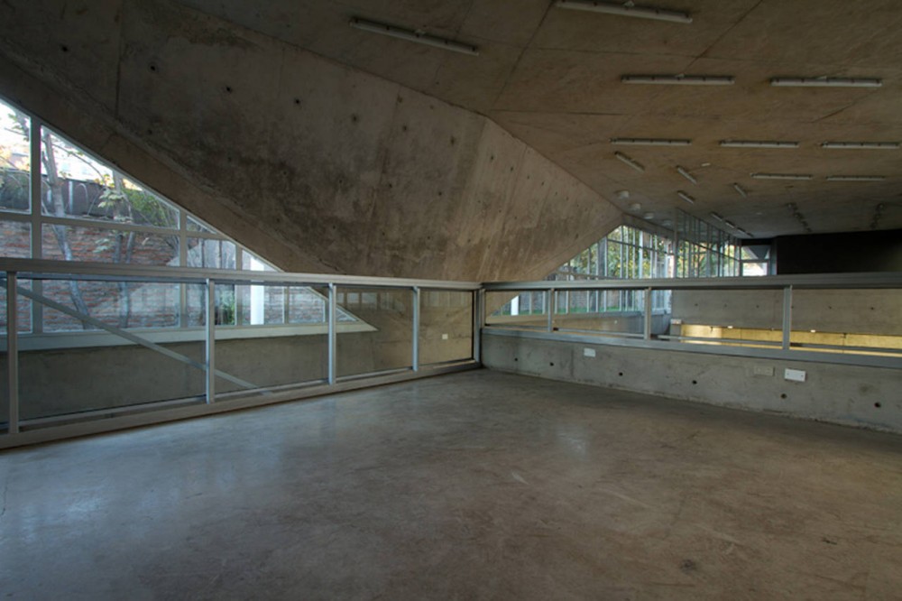 Tool Workshop Building / Marsino Arquitectos Asociados