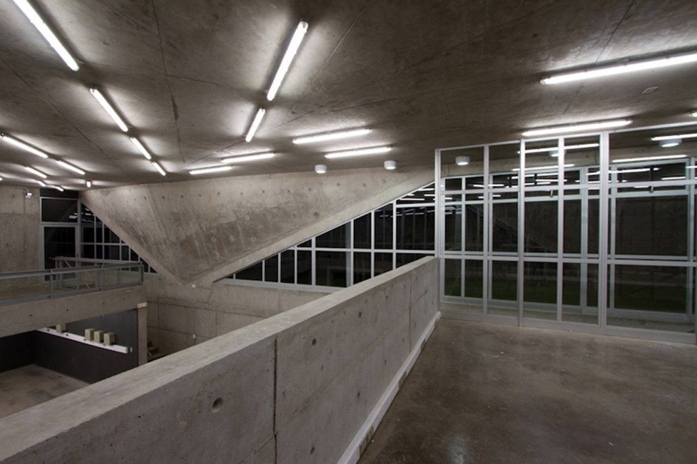 Tool Workshop Building / Marsino Arquitectos Asociados