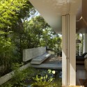 Skirt + Rock House / MCK Architects ©  Richard Glover