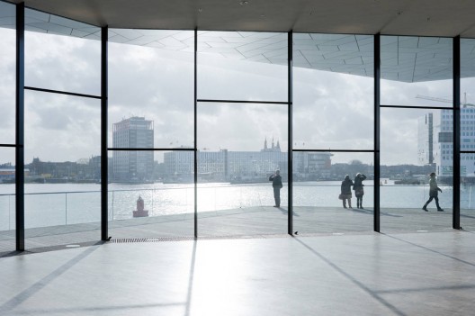 EYE - New Dutch Film Institute / Delugan Meissl Associated Architects