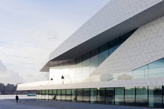EYE - New Dutch Film Institute / Delugan Meissl Associated Architects