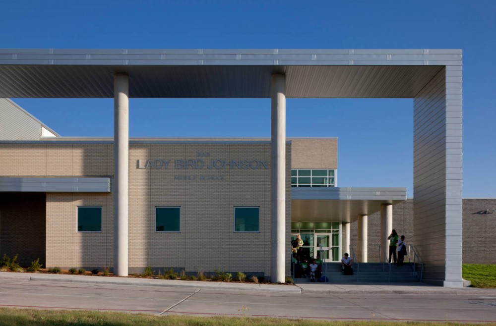 Lady Bird Johnson Middle School / Corgan Associates