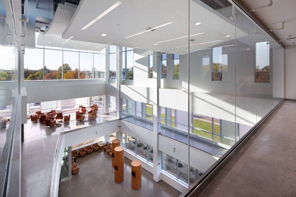 Sault College Academic Building / Architects Tillmann Ruth Robinson