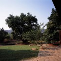 Belavali House / Studio Mumbai © Helene Binet
