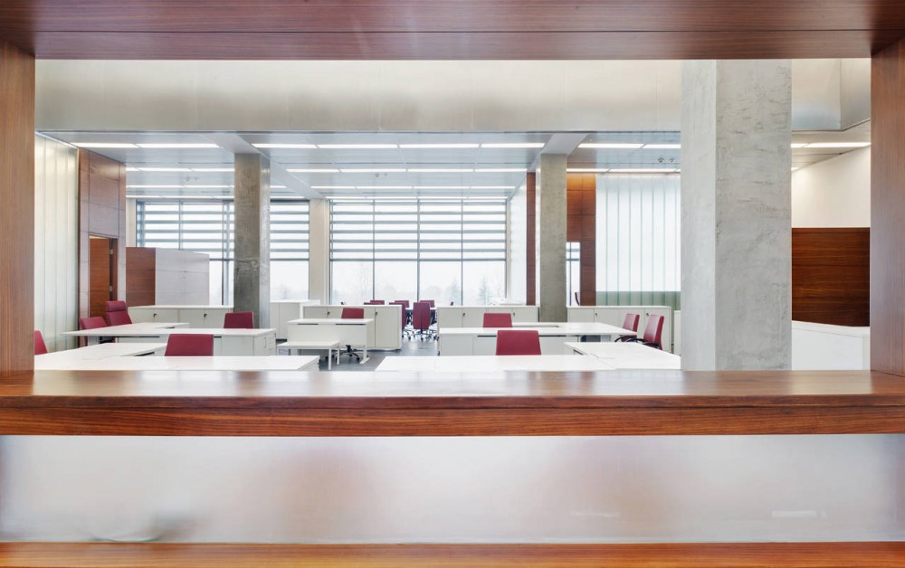 Branch Office In Bursa / Yalin Architectural Design + Denge Architecture