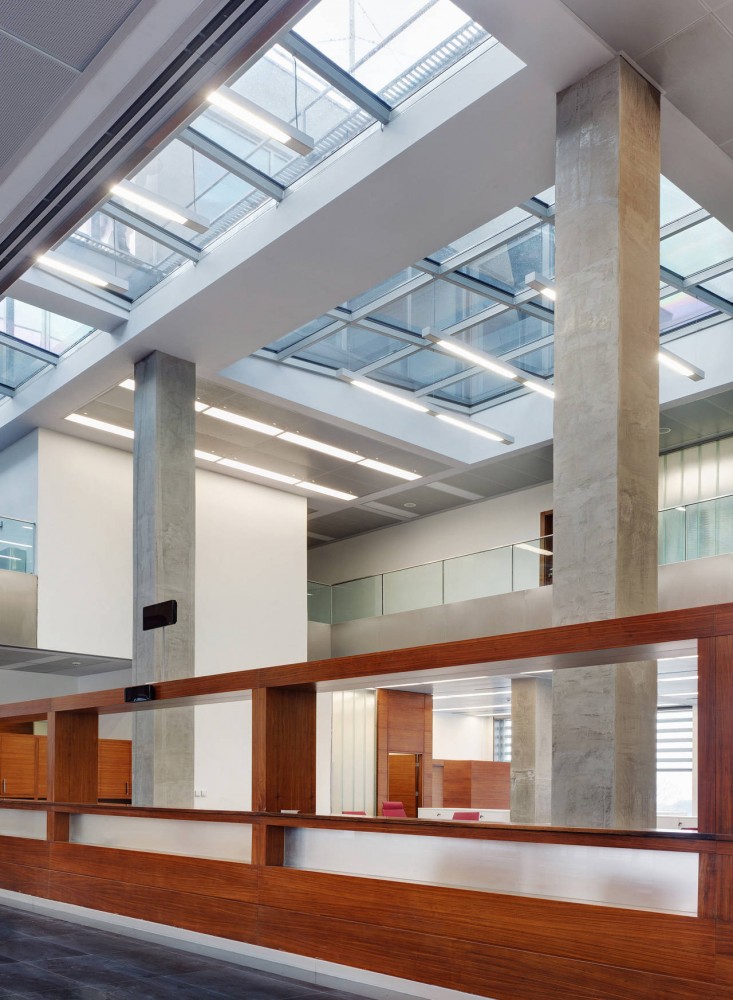 Branch Office In Bursa / Yalin Architectural Design + Denge Architecture